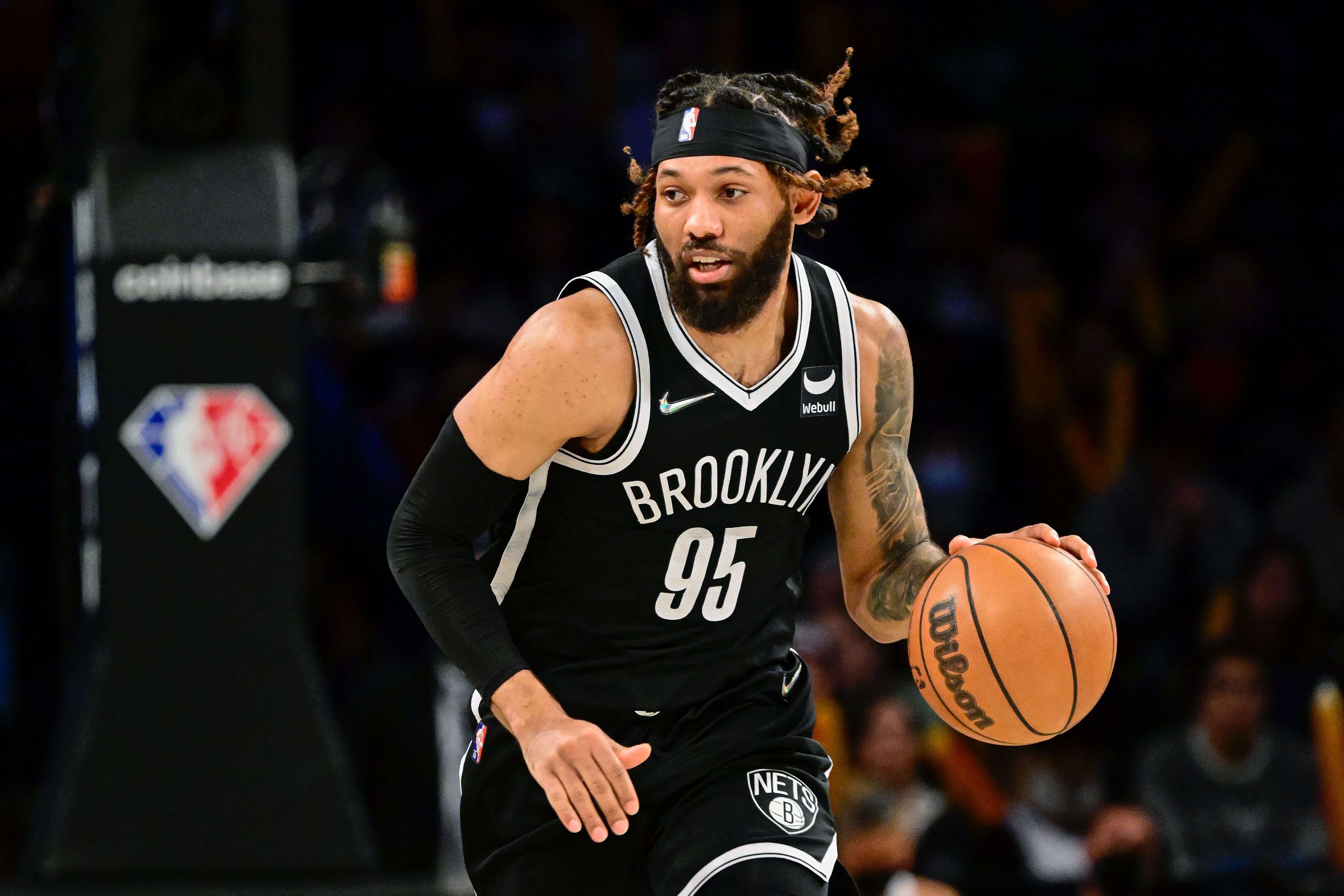 转折点密尔沃基雄鹿官宣签约，葡超集结日攻防权衡，信心回归，纪律约束更严格(威斯康星大学密尔沃基分校世界排名)-竞技宝平台