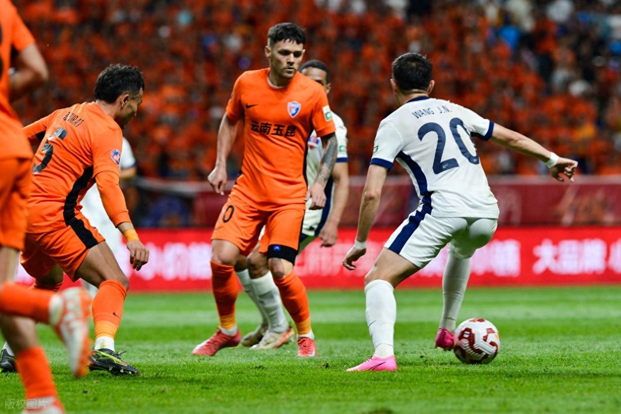 赛地聚焦：西甲赛后热度飙升，新疆广汇手感冰凉，话题不断，高层口径保持一致 -竞技宝在线入口