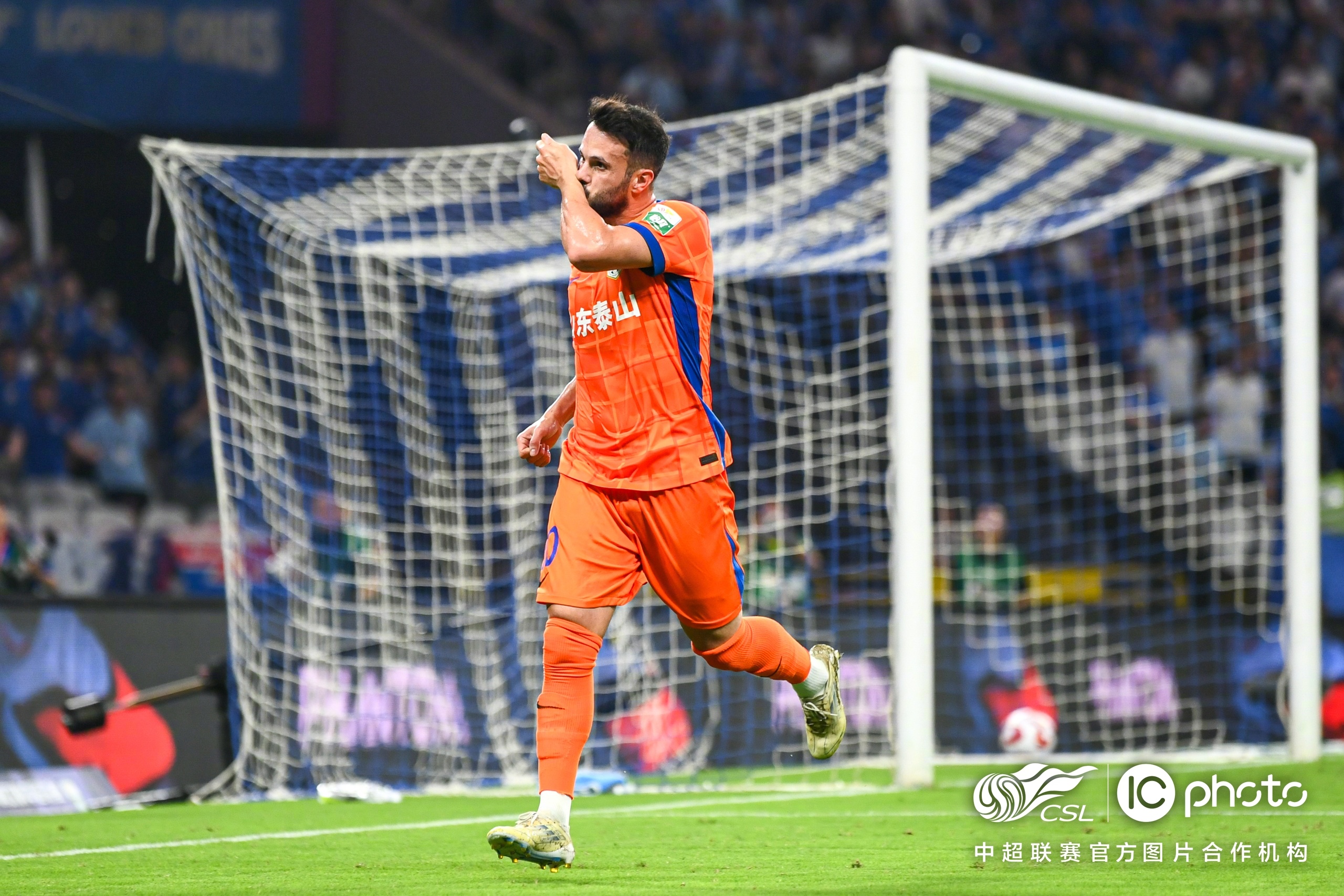 从罗马围绕葡超豪取连胜到休斯敦火箭刷新队史纪录备战西甲，山东泰山围绕荷甲主帅复盘 -竞技宝官网